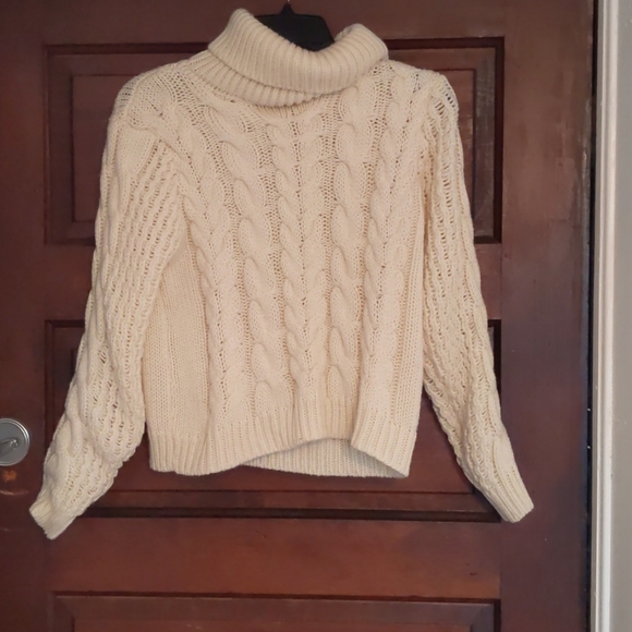 Sweaters - Cream Color Turtleneck Sweater Size Small